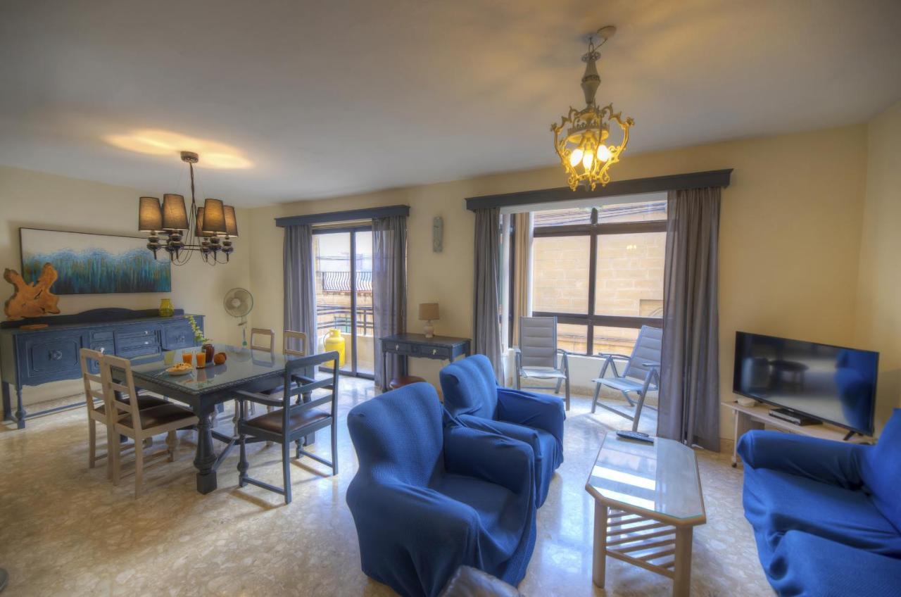 Large And Bright Apartment In The City Centre Goslm-2 Sliema Eksteriør billede