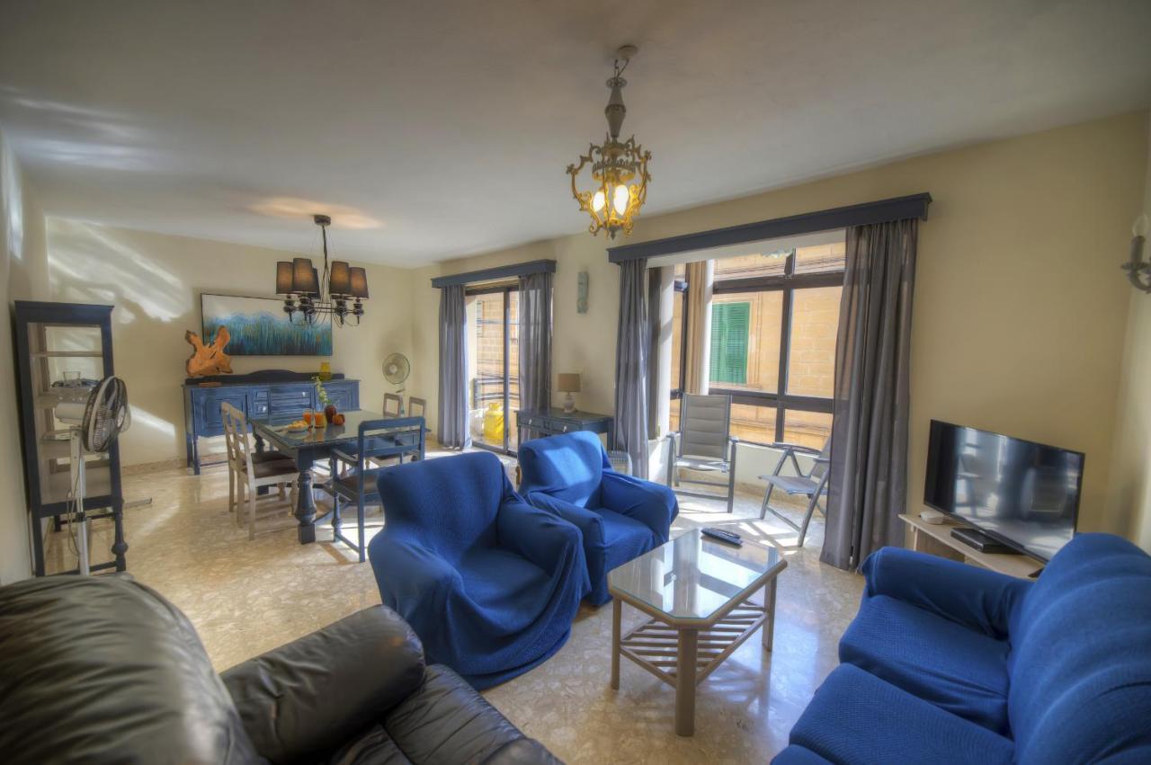 Large And Bright Apartment In The City Centre Goslm-2 Sliema Eksteriør billede
